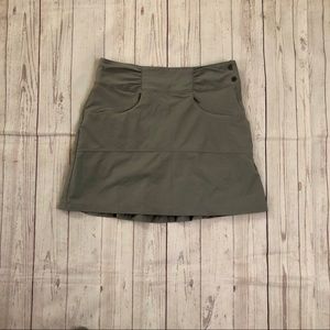 Athleta Hit The Trail Skort (Gray)